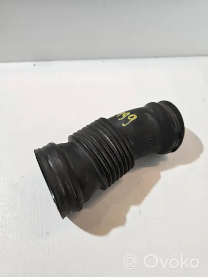 Volvo S60 Tube d'admission d'air 30769233