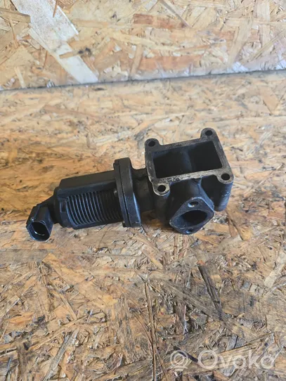 Opel Vectra C EGR valve 55215031