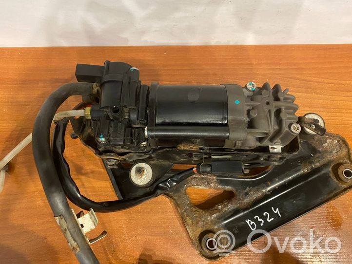 Mercedes-Benz E W212 Compressore/pompa sospensioni pneumatiche A2123200143