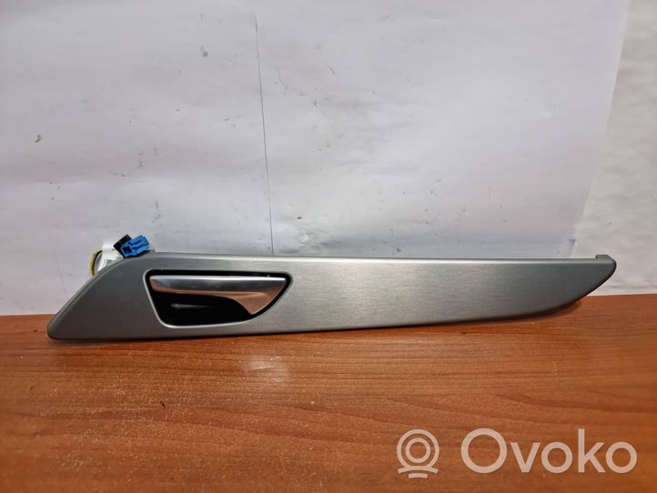 Mercedes-Benz GL X166 Baguette moulure de porte arrière A1667600561