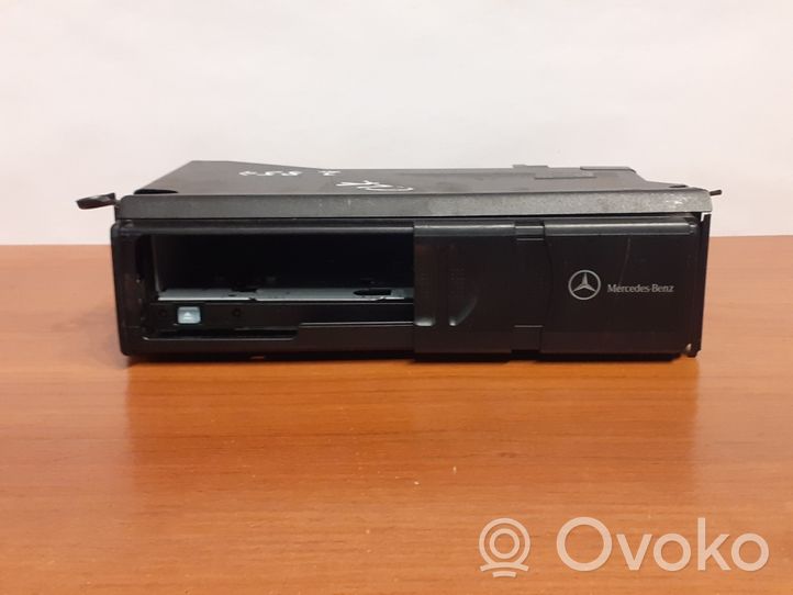 Mercedes-Benz CLK A209 C209 Caricatore CD/DVD 2038209089