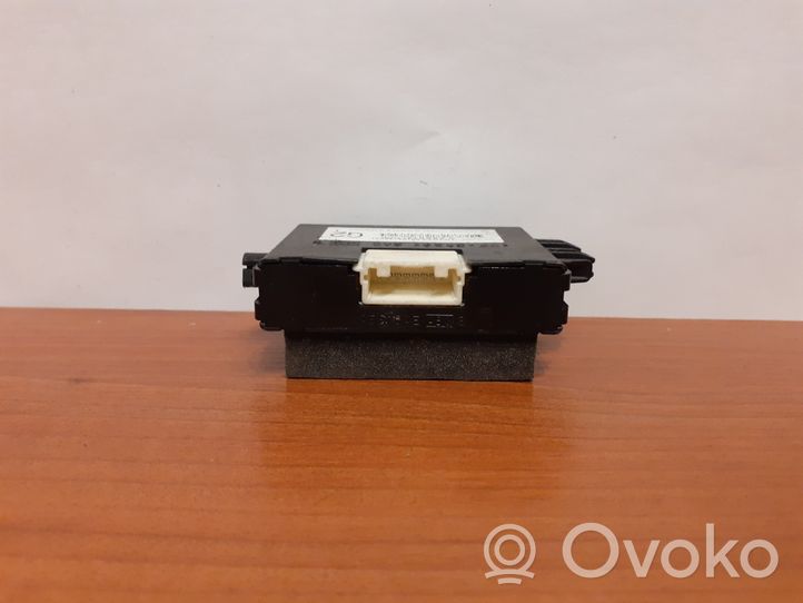 Lexus RX 330 - 350 - 400H Imobilaizerio valdymo blokas 625512000