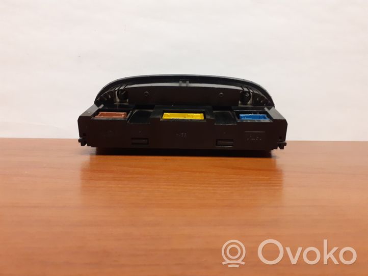 Peugeot 607 Salona ventilatora regulēšanas slēdzis 4413