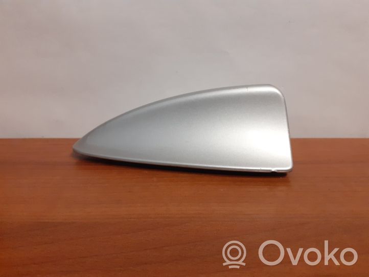 BMW 5 E60 E61 Stogo (GPS) antenos dangtelis 4978