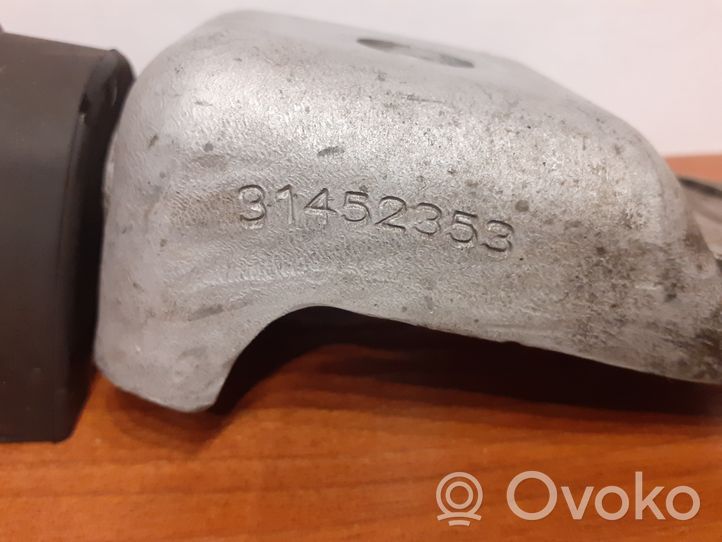 Volvo XC40 Staffa/supporto di montaggio della marmitta 9432