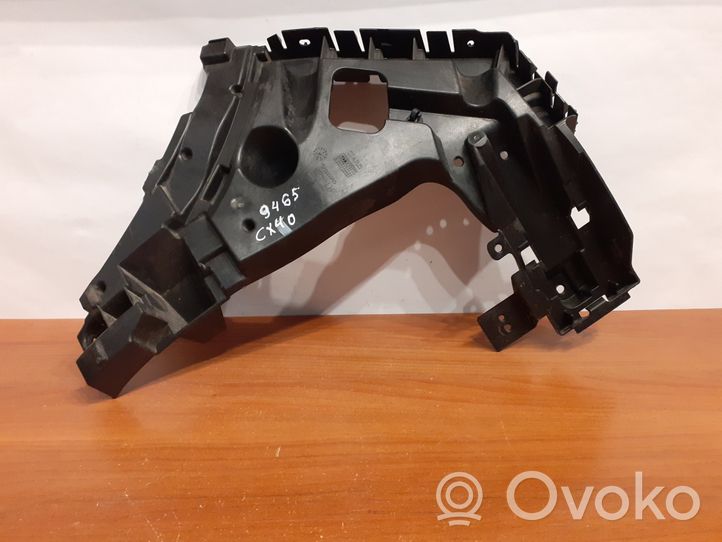 Volvo XC40 Staffa angolare del supporto di montaggio del paraurti 9465