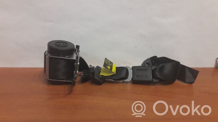 Toyota Avensis T270 Middle seatbelt (rear) 609311300A