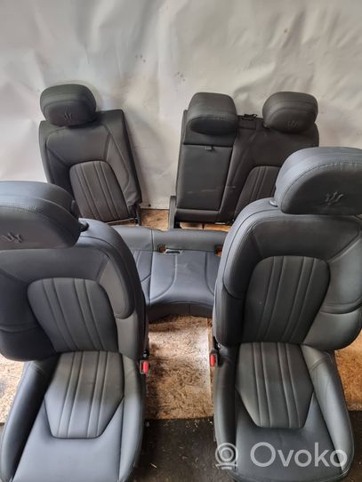 Maserati Levante Juego del asiento 