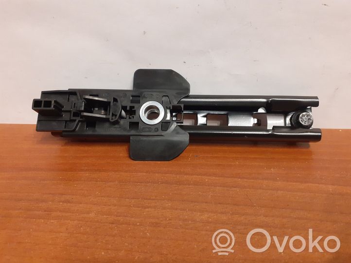 Volvo XC40 Motorino di regolazione delle cinture di sicurezza 8632605