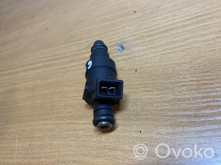 BMW 3 E46 Injecteur de carburant D3768FA