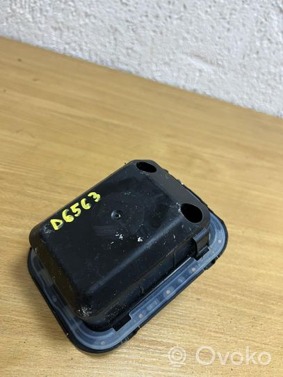 Mercedes-Benz GLC X253 C253 Relay mounting block 19256000003