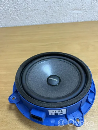 Hyundai Tucson TL Subwoofer-bassokaiutin 96330D7100