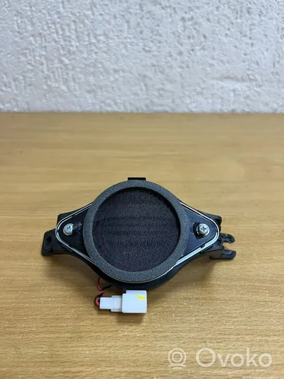 Hyundai Tucson TL Subwoofer-bassokaiutin C93754292