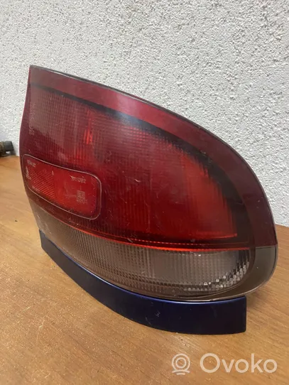 Mazda 626 Luci posteriori del portellone del bagagliaio 0431392