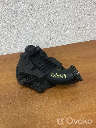 BMW X5 E70 Risuonatore di aspirazione A6421402787