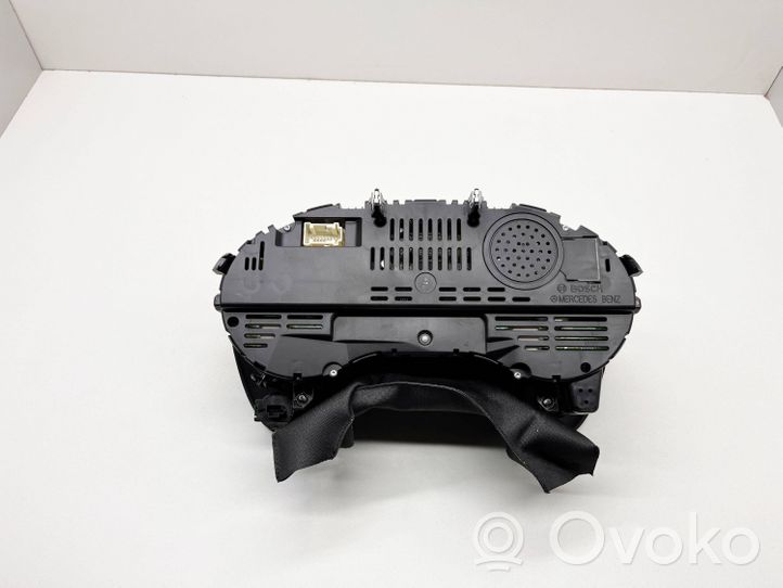 Mercedes-Benz GLA W156 Tachimetro (quadro strumenti) A1569005304