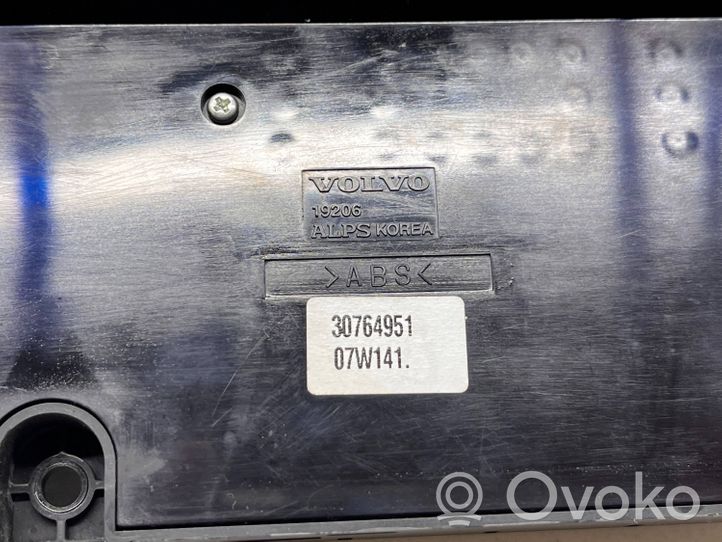 Volvo S40 Przyciski pamięci fotela 30764951