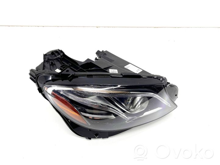 Mercedes-Benz E W213 Lampa przednia A2139066804