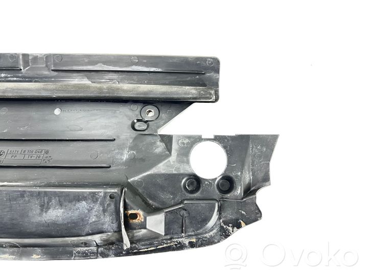 BMW 3 E36 Garniture de radiateur 8119046