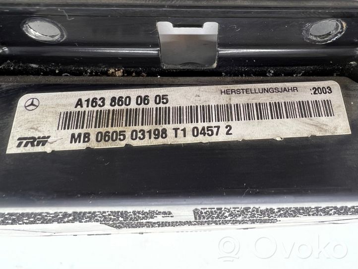 Mercedes-Benz ML W163 Takaoven turvatyyny A1638600605