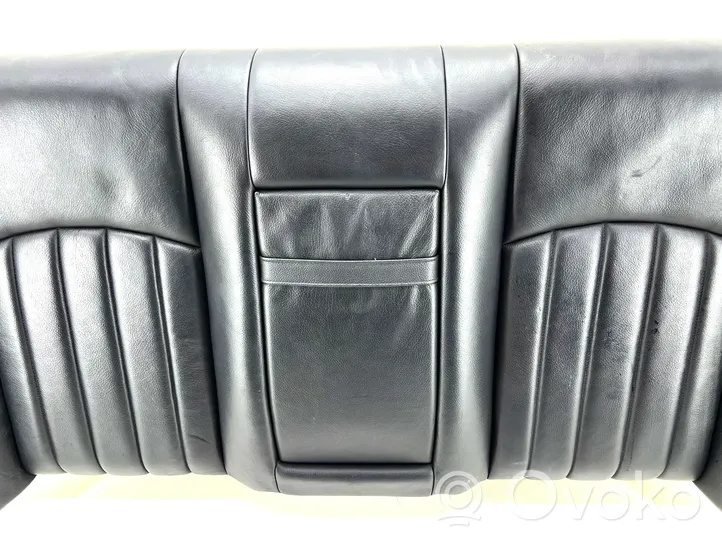 Mercedes-Benz CLS C219 Rear seat A2199200116