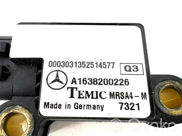 Mercedes-Benz ML W163 Sensor impacto/accidente para activar Airbag A1638200226