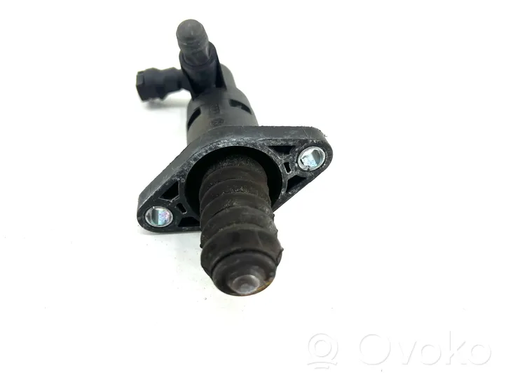 Volkswagen Golf VI Clutch slave cylinder 1K0721261L