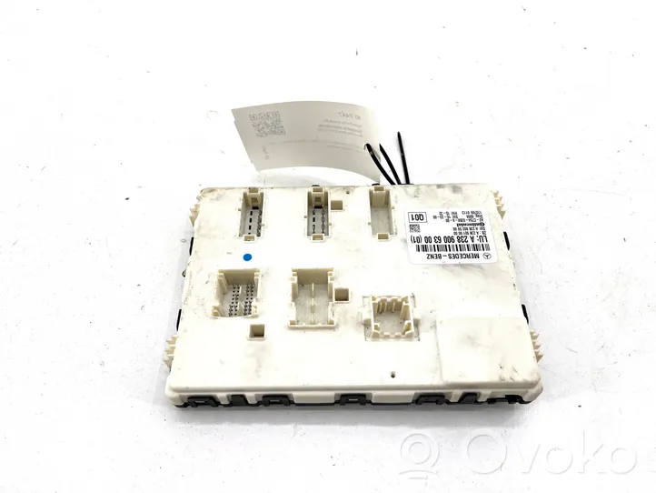 Mercedes-Benz E W213 Comfort/convenience module A2389006300