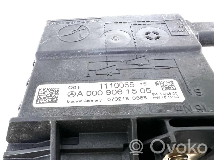 Mercedes-Benz E W213 Relais de batterie fusible A0009061505