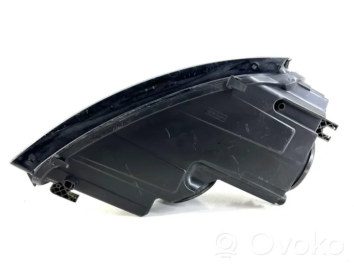 Audi A3 S3 A3 Sportback 8P Lampa przednia 8P0941003