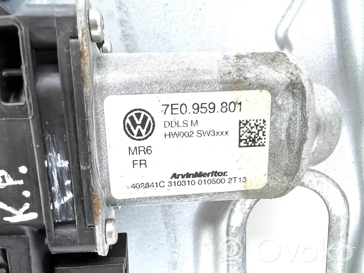 Volkswagen Transporter - Caravelle T5 Elektryczny podnośnik szyby drzwi przednich 7E1837729B