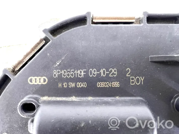 Audi A3 S3 A3 Sportback 8P Etupyyhkimen vivusto ja moottori 8P1955023L