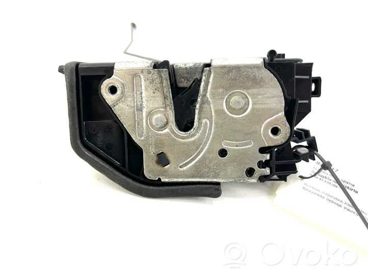 BMW X5 E70 Rear door lock 7202147