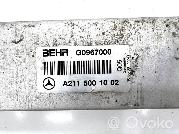 Mercedes-Benz E W211 Välijäähdyttimen jäähdytin A2115001002