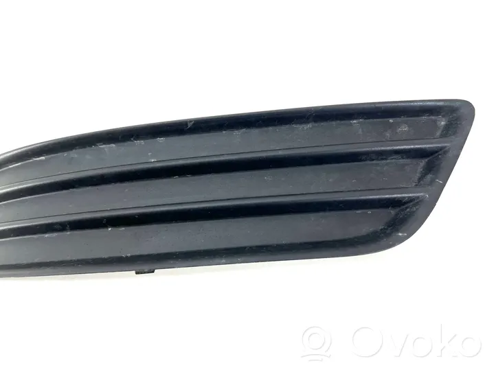 Audi A3 S3 A3 Sportback 8P Grille antibrouillard avant 8P0807681E