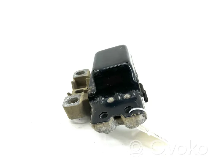 Audi A3 S3 A3 Sportback 8P Supporto di montaggio del motore 1K0199555