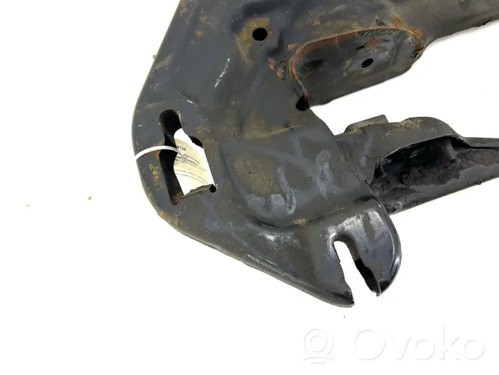 BMW X5 E70 Gearbox mounting bracket 