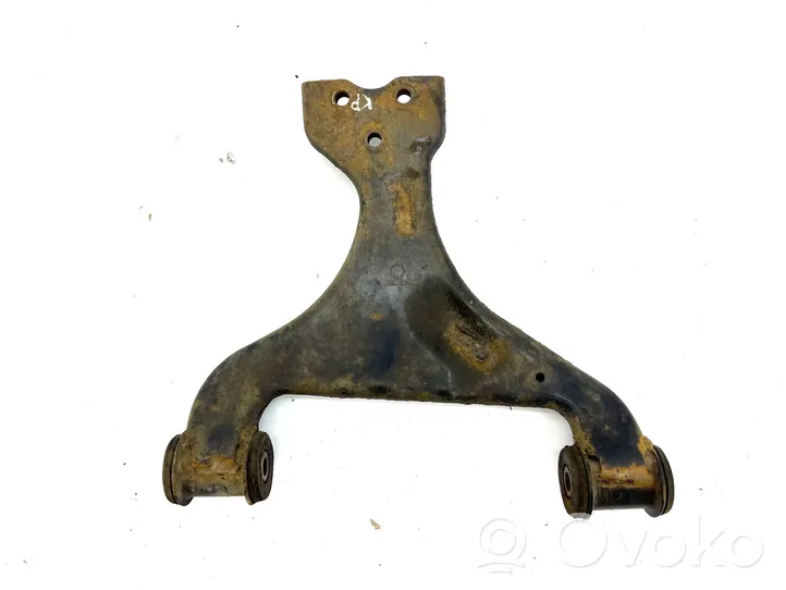 Mercedes-Benz Vito Viano W639 Front lower control arm/wishbone A6393300410