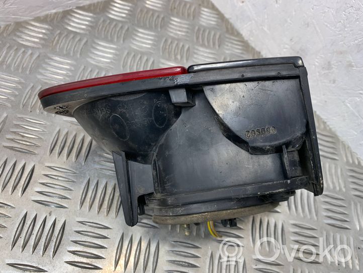 Peugeot 406 Lampy tylnej klapy bagażnika 45.505