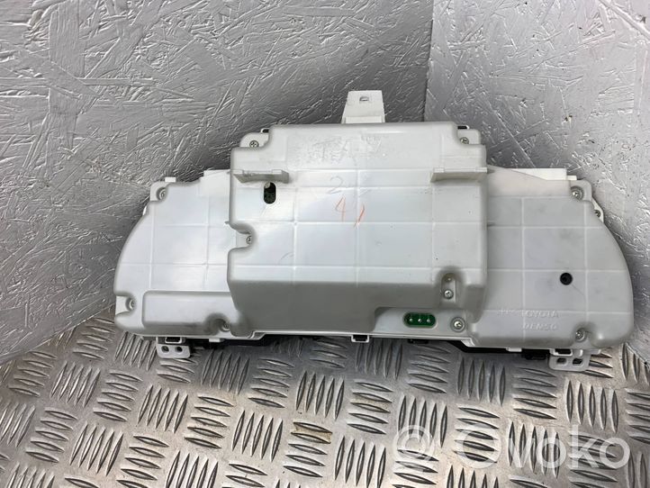 Toyota Avensis Verso Speedometer (instrument cluster) 8380044A50