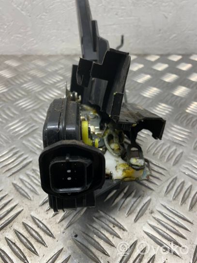 Hyundai Terracan Front door lock 