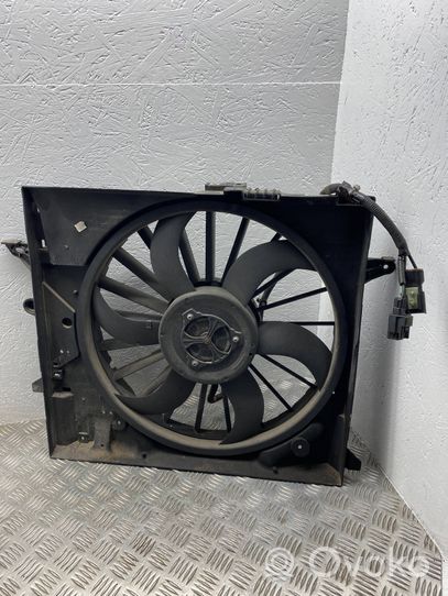 Jaguar S-Type Ventilador eléctrico del radiador 4R8319E786CB