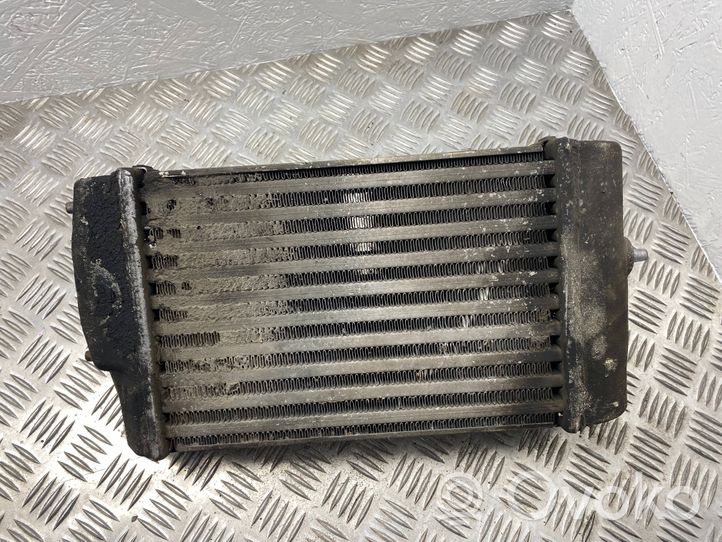 Chrysler Voyager Chłodnica powietrza doładowującego / Intercooler 83403D