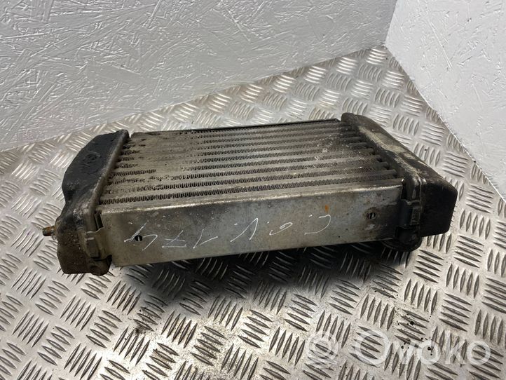 Chrysler Voyager Chłodnica powietrza doładowującego / Intercooler 83403D