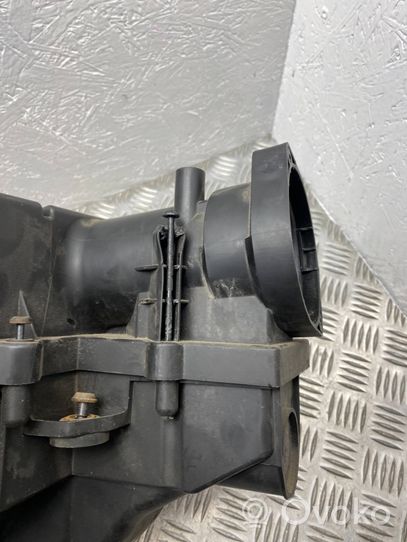 Volkswagen PASSAT B6 Scatola del filtro dell’aria 3C0129620A