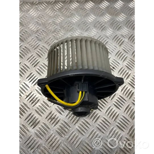 Toyota Avensis T220 Heater fan/blower 1940000252