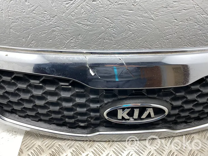 KIA Sorento Griglia superiore del radiatore paraurti anteriore 863502P000