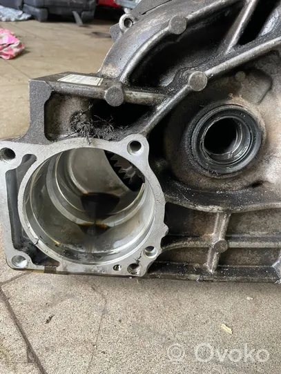 Honda CR-V Manual 6 speed gearbox 8R08