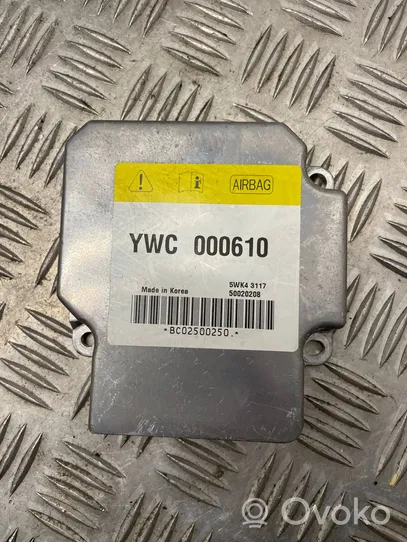 Land Rover Freelander Module de contrôle airbag YWC000610