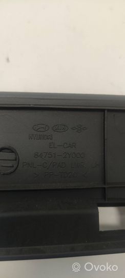 Hyundai ix35 Panelės apdailos skydas (apatinis) 847512Y000